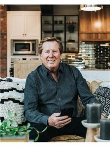Agent photo – Dale Devereaux