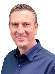Agent photo – Pat Garritty