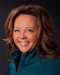 Agent photo – Kim Elliot
