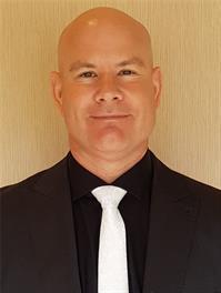 Agent photo – Len Phillips