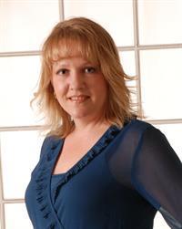 Agent photo – Tara Dowding