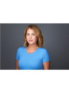 Agent photo – Lyndsey Delwo