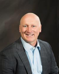 Agent photo – Dennis Bowness