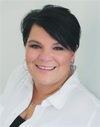 Agent photo – Sheri Colford