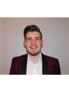 Agent photo – Trent Kroetsch