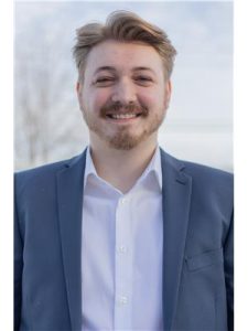 Agent photo – Kaden Hunter