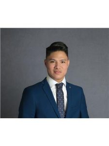 Agent photo – Krys Alipio