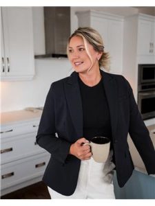 Agent photo – Nicole Jensen