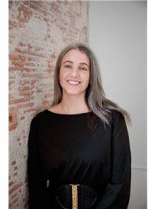 Agent photo – Philippa Gregoire