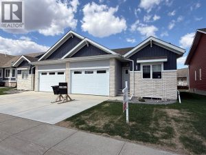 Listing photo – 4930 Beardsley Avenue, Lacombe