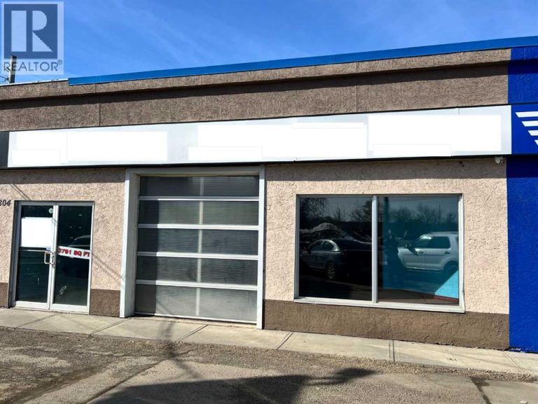 Listing photo – 2, 5804 50 Avenue, Red Deer