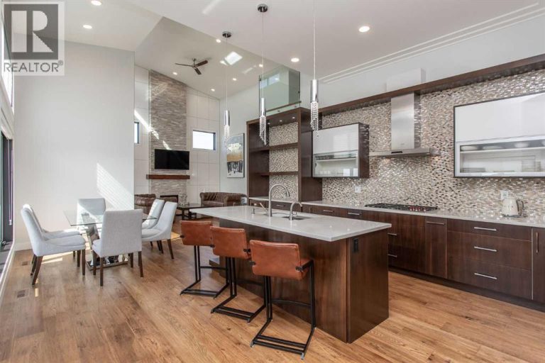 Listing photo – 11 Tenhove Street, Red Deer