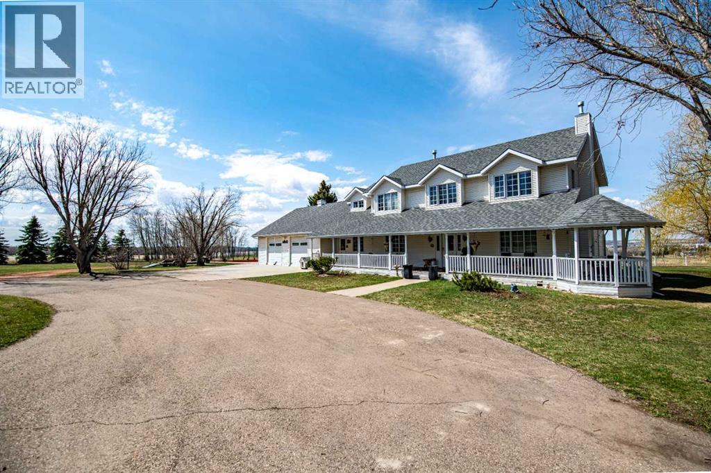 Listing photo – 3000 35 Street, Ponoka