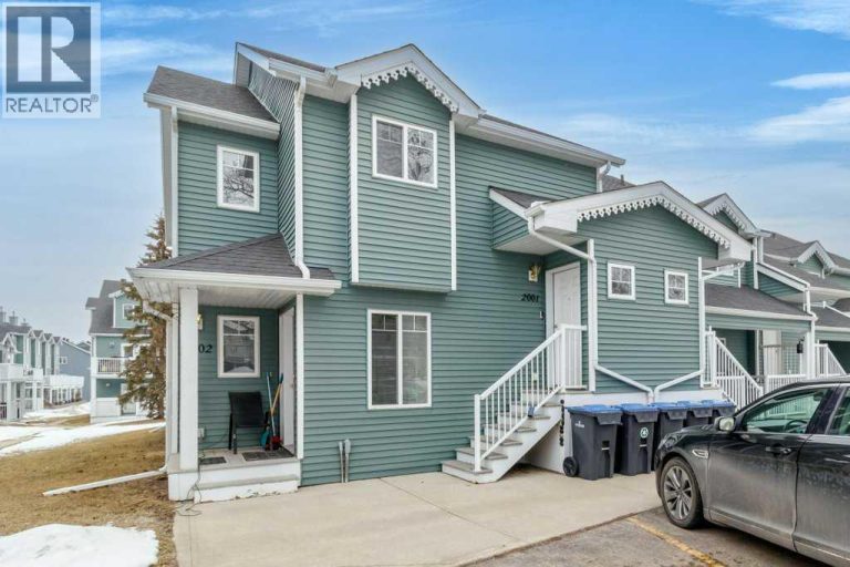 Listing photo – 2001, 5220 50A Avenue, Sylvan Lake