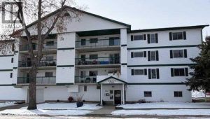 Listing photo – #206, 5007 52 Avenue, Ponoka