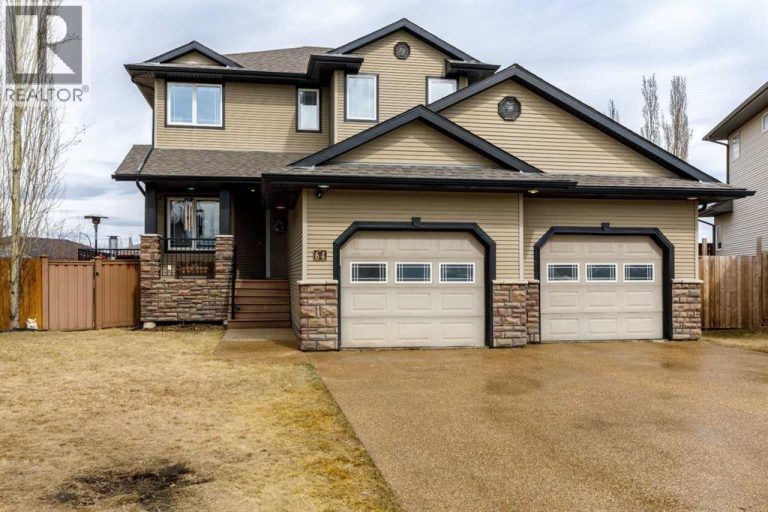 Listing photo – 64 Lacey Close, Red Deer