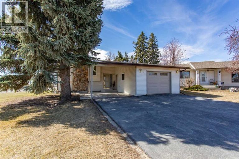 Listing photo – 13 43 Avenue Close, Lacombe