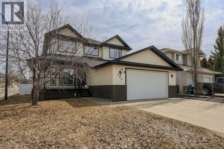 Listing photo – 193 Alberts Close, Red Deer
