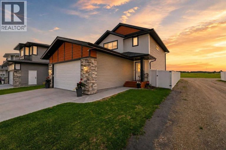 Listing photo – 37 Toal Close, Red Deer