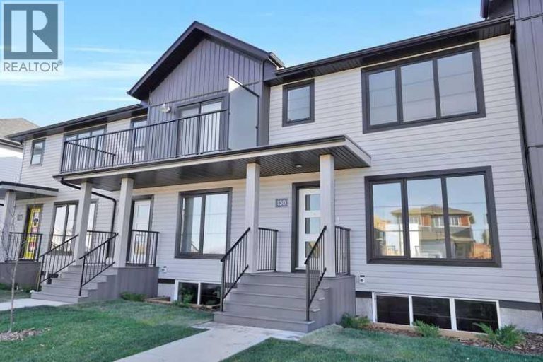Listing photo – 206 Cambridge Way, Sylvan Lake