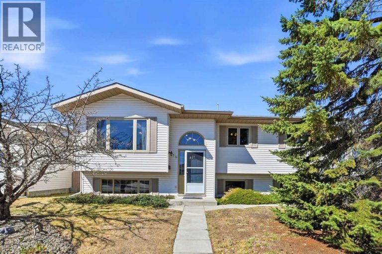 Listing photo – 139 Donnelly Crescent, Red Deer