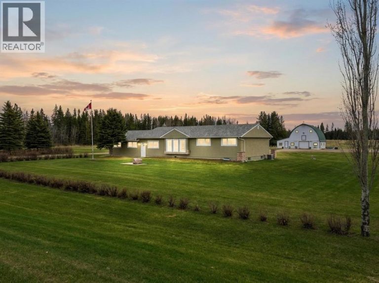Listing photo – 20019 Township Road 422, Rural Ponoka County