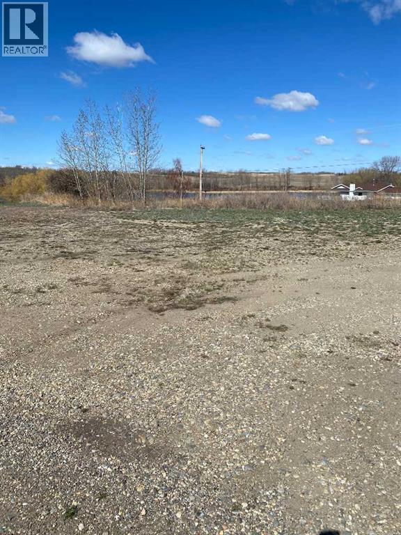 4812 50 Street, Alix