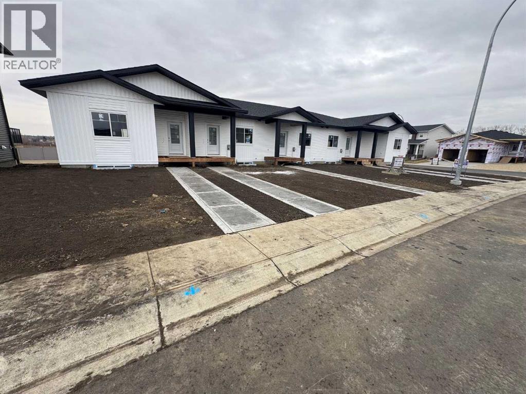 Listing photo – 9 Gray Close, Sylvan Lake
