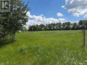 Listing photo – On Township Road 432, Rural Ponoka County