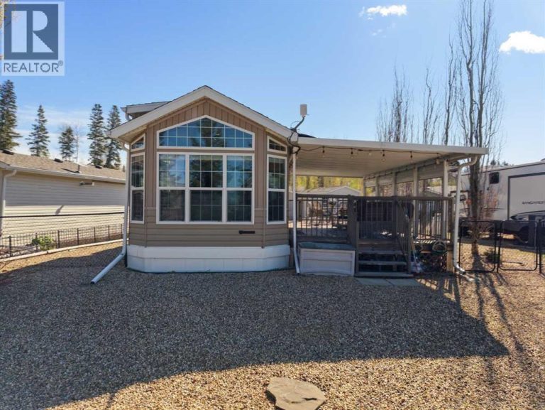 Stressfree lake living