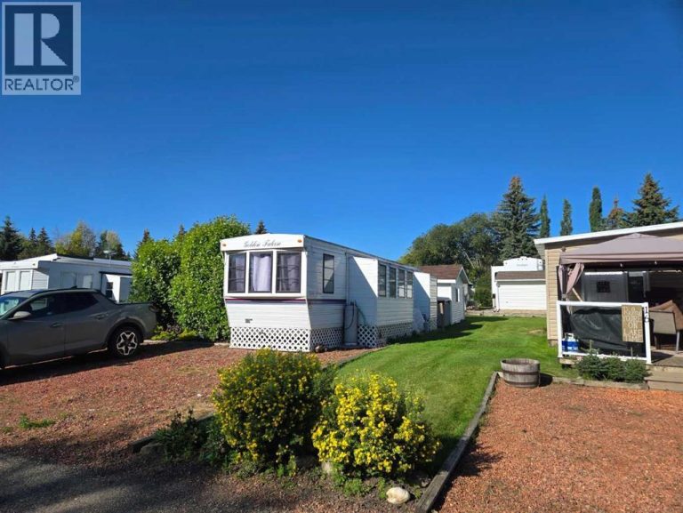 Listing photo – 17 Points West Resort, Sylvan Lake