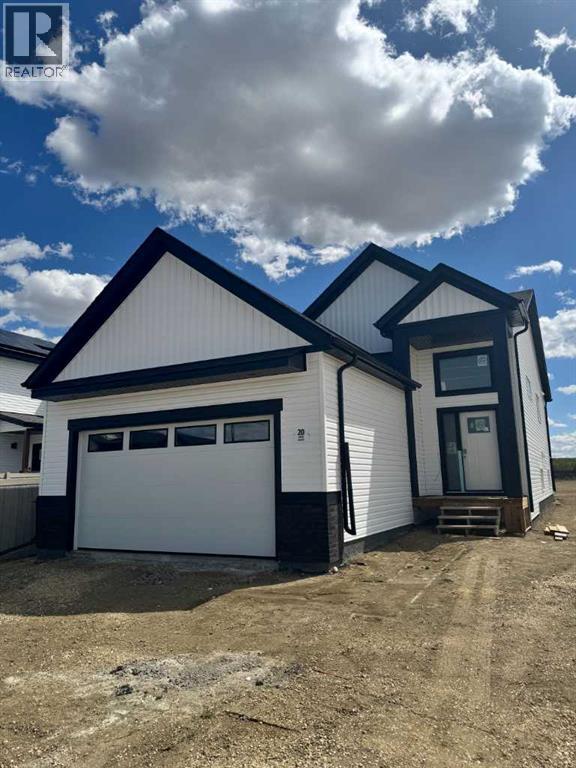 Listing photo – 20 Ian Way, Sylvan Lake