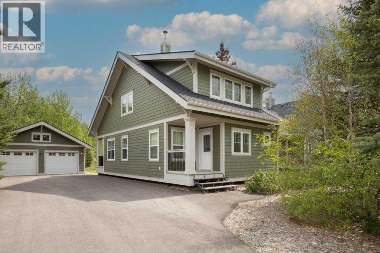 Listing photo – 241 Canal Street, Rural Ponoka County