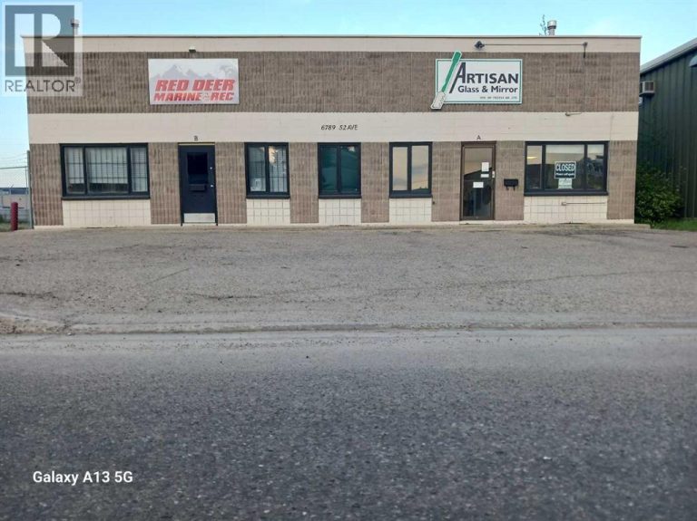 Listing photo – 6789 52 Avenue, Red Deer