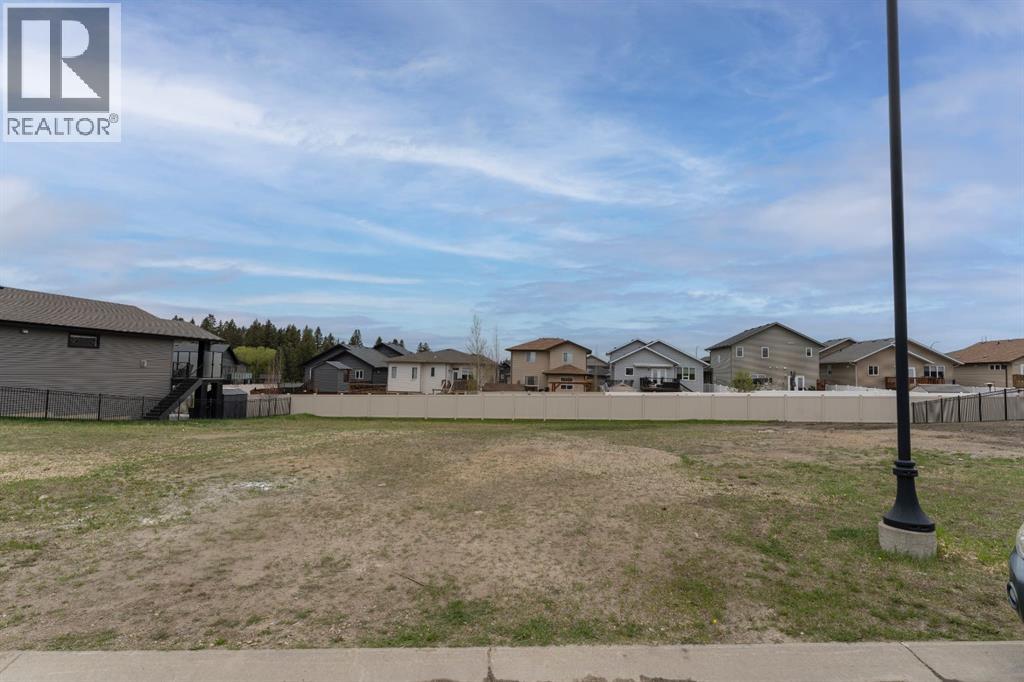 Listing photo – 10 Tyrrell Place, Red Deer