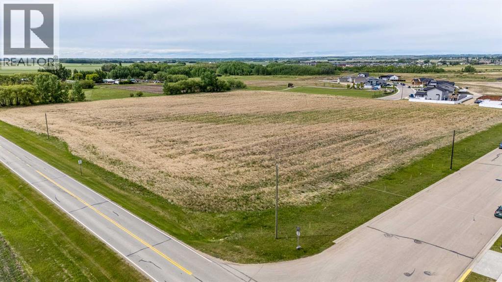 Listing photo – 4602 34 Street, Lacombe