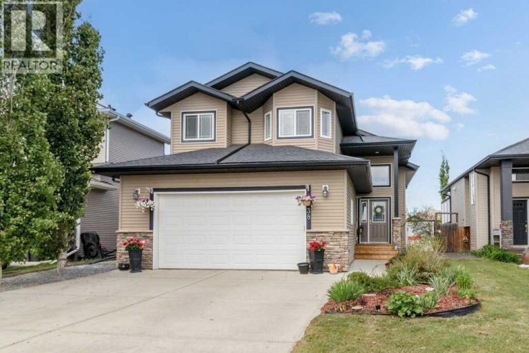 Listing photo – 38 Lucky Place, Sylvan Lake