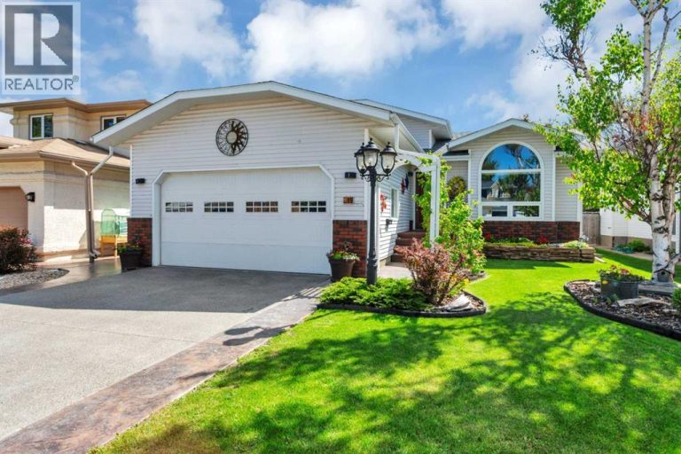 Listing photo – 19 Donnelly Crescent, Red Deer