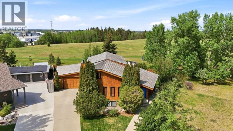 227 Piper Drive, Red Deer