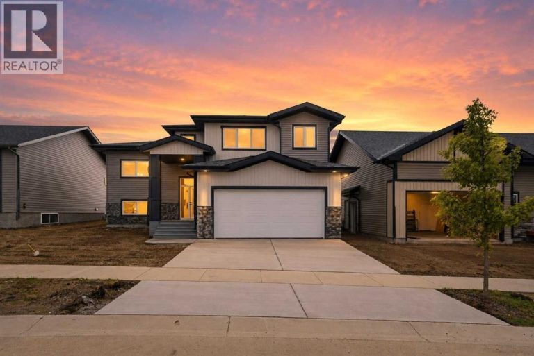 Listing photo – 13 Tranter Street, Red Deer