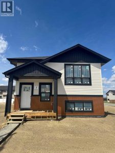Listing photo – 19 Ian Way, Sylvan Lake