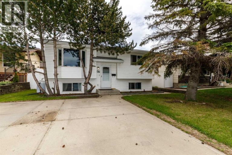 Listing photo – 63 Mclevin Crescent, Red Deer