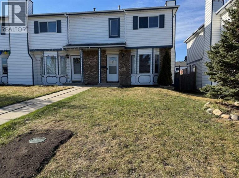 Listing photo – 11 Ellenwood Drive, Red Deer