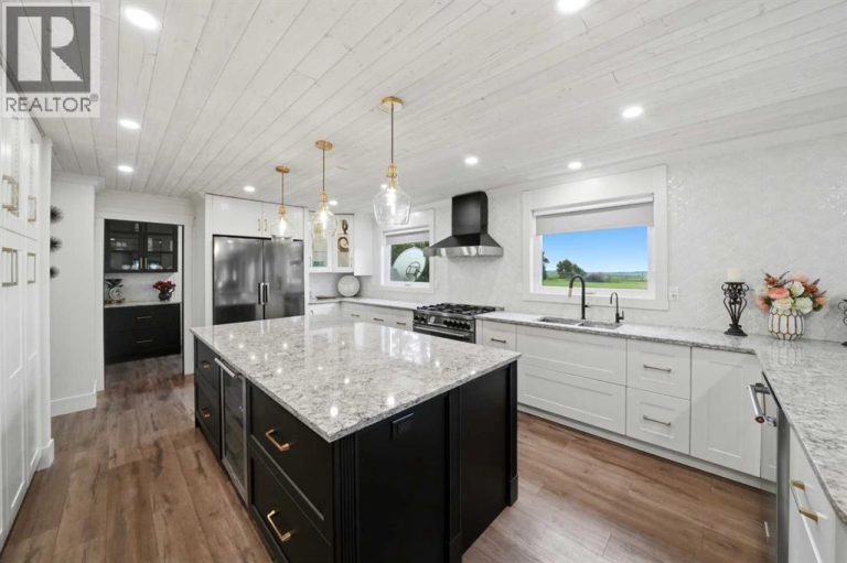 19, 26534 Township Road 384, Rural Red Deer County