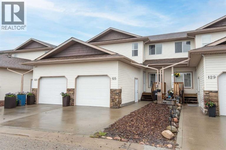 Listing photo – 125 Winston Place, Blackfalds