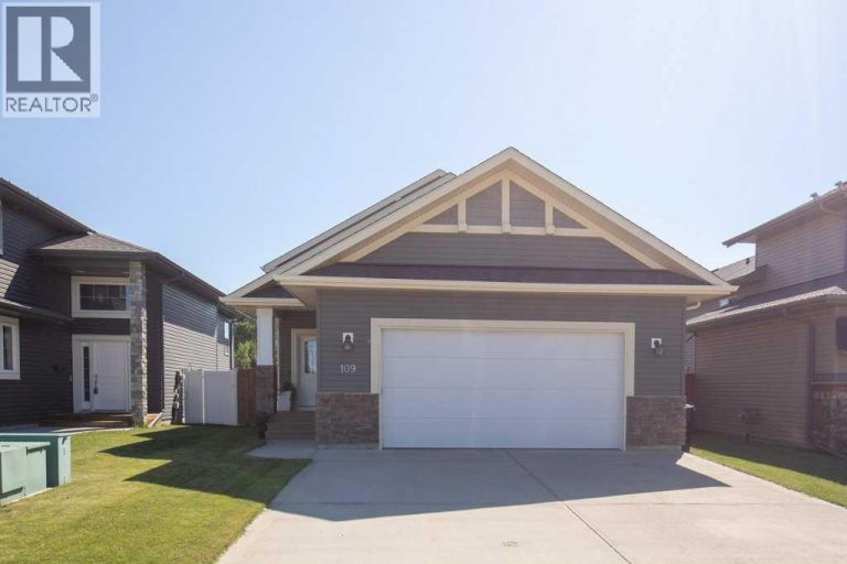 Listing photo – 109 Ash Close, Blackfalds