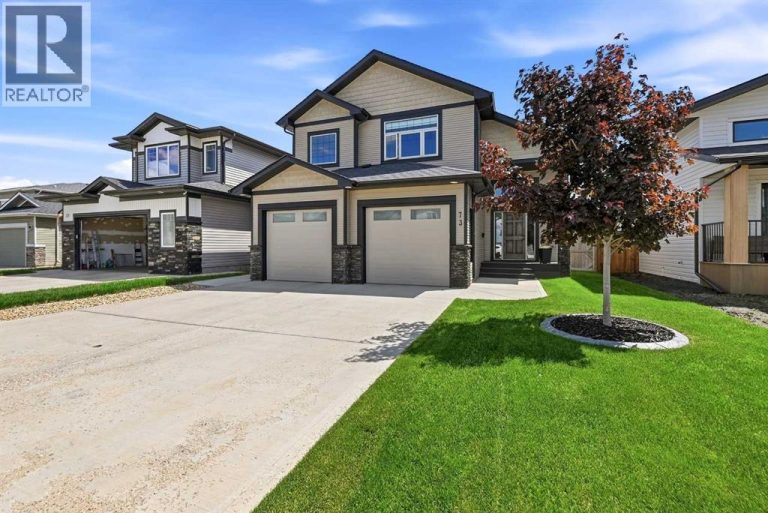 Welcome to 73 Maclean Close!