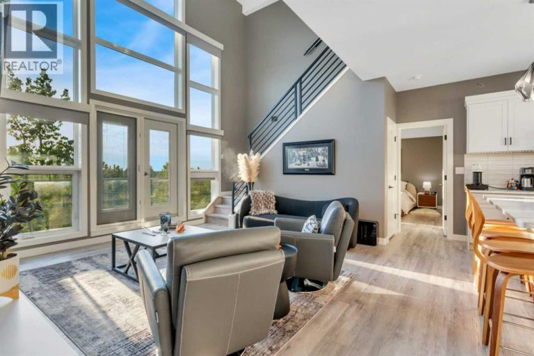 Listing photo – 410, 5040 53 Street, Sylvan Lake