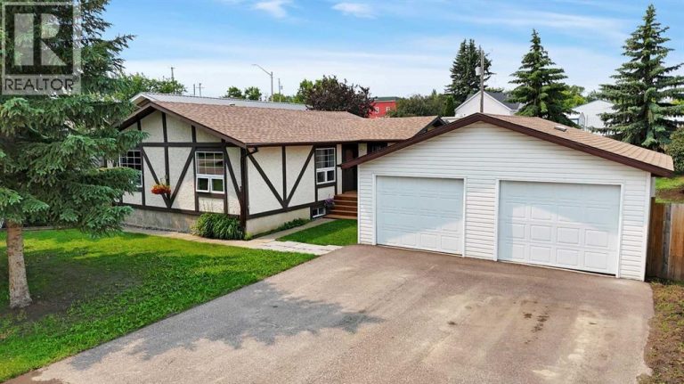 Listing photo – 5108 49 Street, Clive