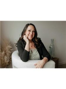 Agent photo – Allyssa Hamilton